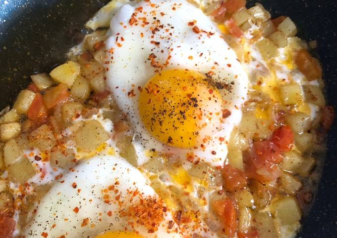 Resep Telur Kentang Tomat Pedas yang Enak Banget