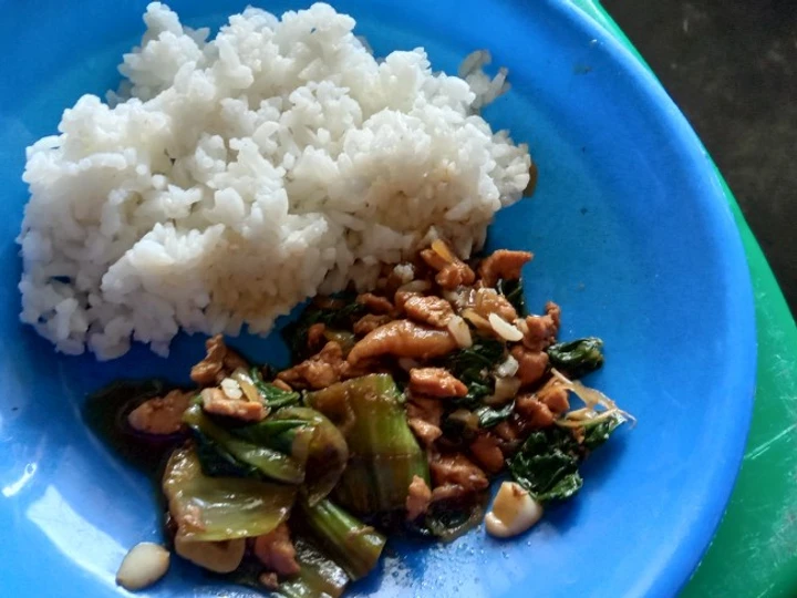 Easy Steps to Make Recipes Pakcoy tumis daging saus tiram(masak sederhana) the Delicious Can Pamper Your Tongue.