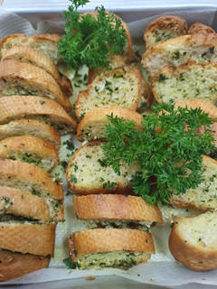 Foto resep Garlic Bread ala Mama Aisha 👩🍳