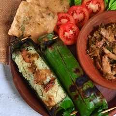 A picture of Nasi Bakar.