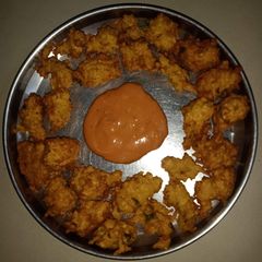 A picture of Noodles Bhajia.