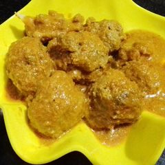 A picture of Mutton keema sambar (Karnataka style).