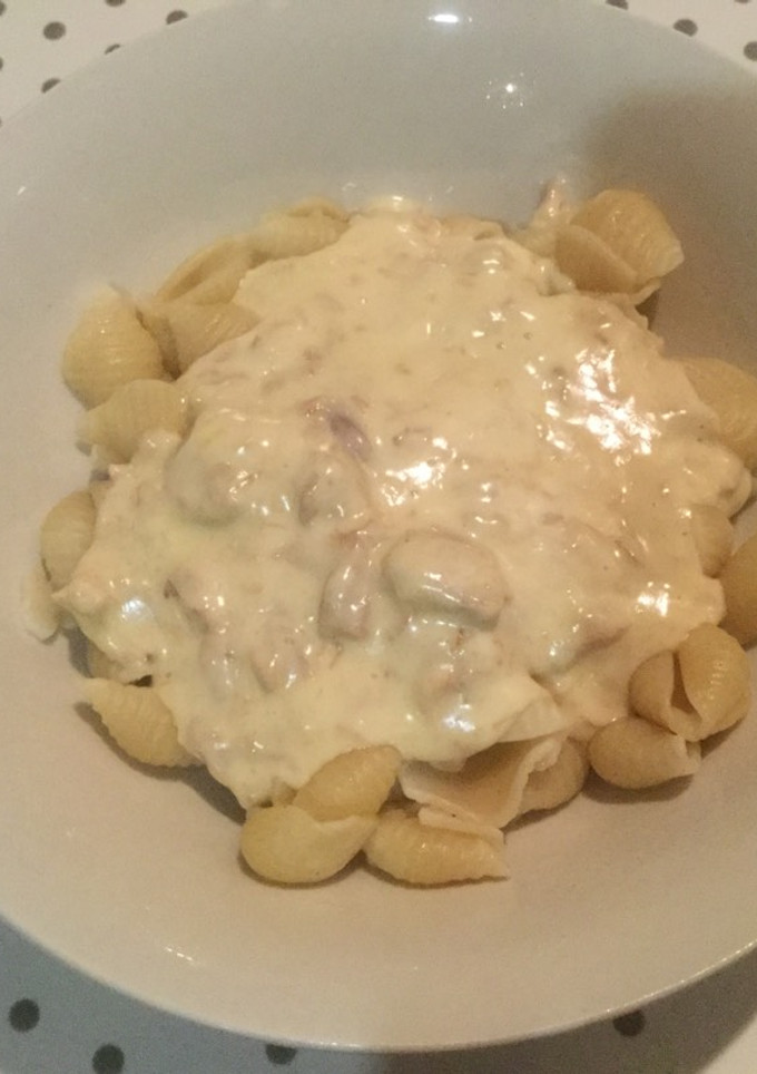 Una foto de Salsa simple de atún para pastas