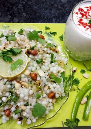 A picture of Sabudana khichadi.