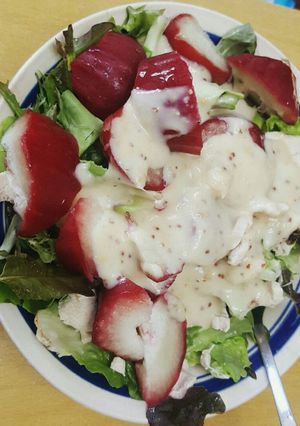 Foto resep Chicken Breast rose apple in caesar salad
