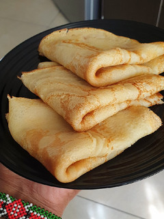A picture of Easy Crepes.