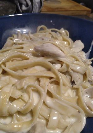 Une photo de Poulet alfredo
