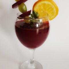 Detox Sangria A picture of Detox Sangria.