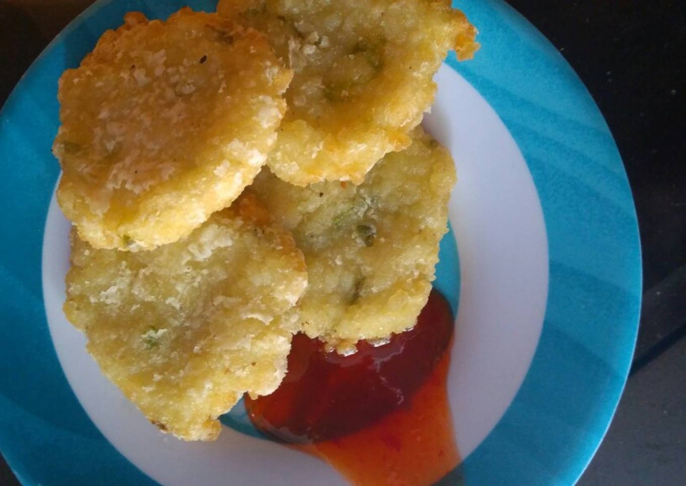 Nasi dengan saus Bangkok Sireng