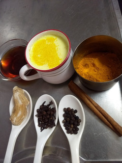 A picture of Healthy Golden milk paste.