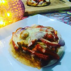 A picture of Mini RED chicken cheese pizza.