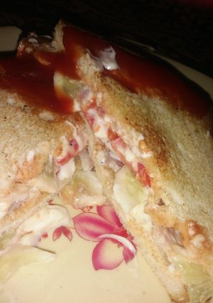 A picture of Instant sandwich.