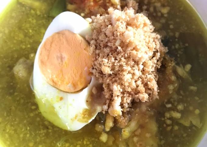 Soto Ayam Ambengan plus Koya