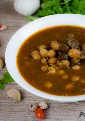 A picture of Beans.