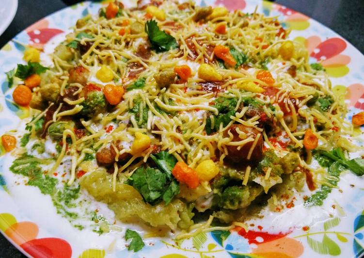 Simple Way to Prepare Any-night-of-the-week Aloo Matar Tikki Chole Chaat