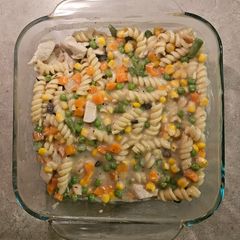A picture of Chicken Noodle Casserole.