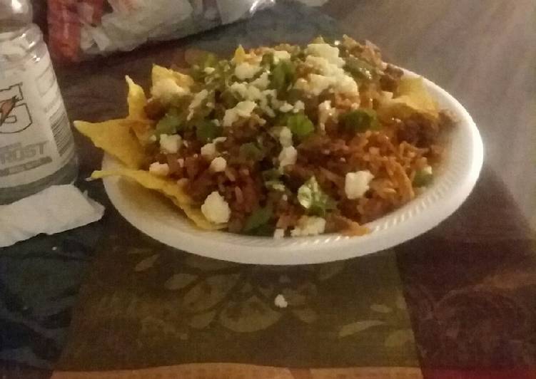 Macho Nachos