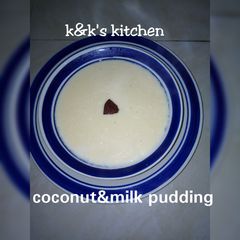 A picture of Coconut and milk pudding.