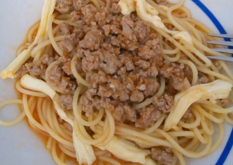 Spaguetti con carne molida