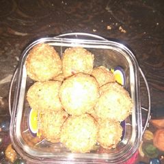 A picture of White til ka laddu.