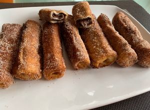 Foto principal de Canutillos de torrijas con Nutella