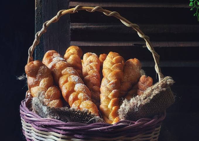 Cara Membuat Resep Donat Kepang