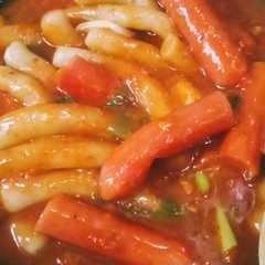 Toppokki (tteokbokki) homemade রেসিপির প্রধান ছবি