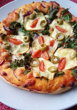 Zdjęcie przepisu Pizza z jarmużem.