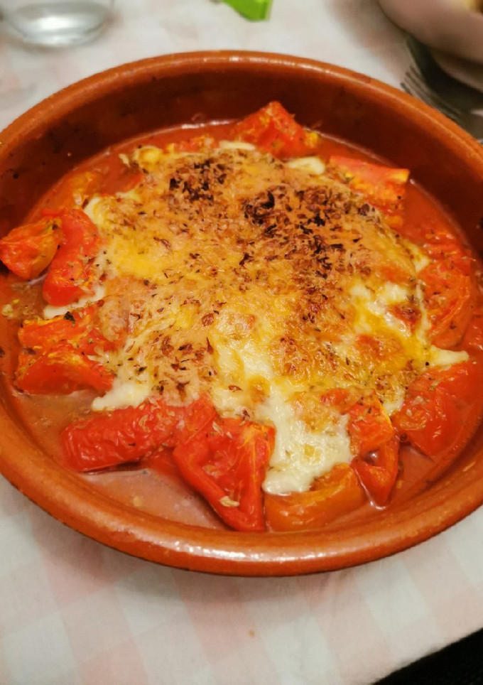 Una foto de Provolone🍅🧀