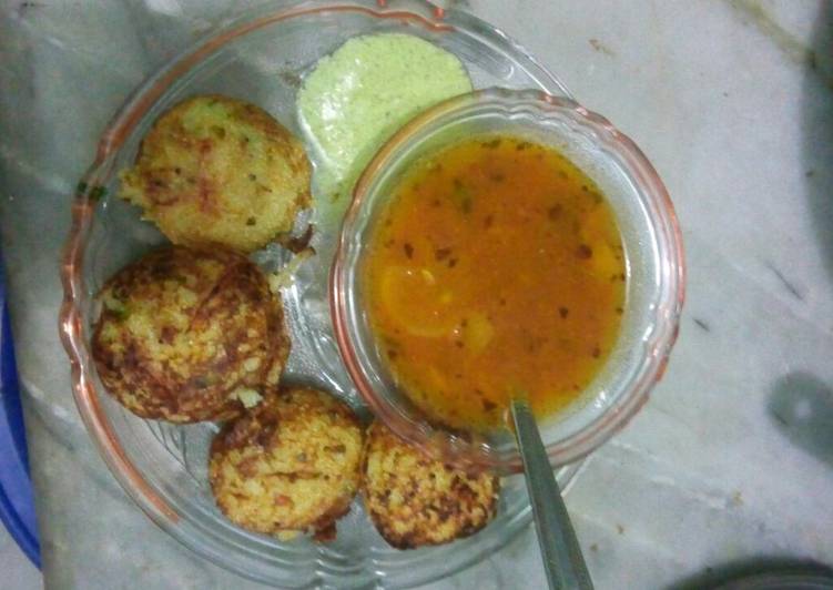 Any-night-of-the-week Appam an rasam