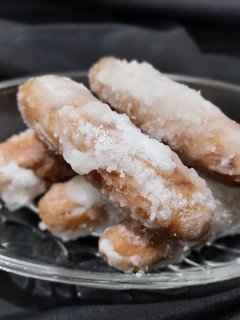 ગગન ગાંઠીયા (Gagan Gathiya Recipe In Gujarati) રેસીપી મુખ્ય ફોટો