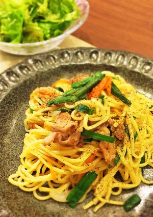 A picture of Vegetable-Packed Salt Yakisoba (Japanese Stir-Fried Noodles).