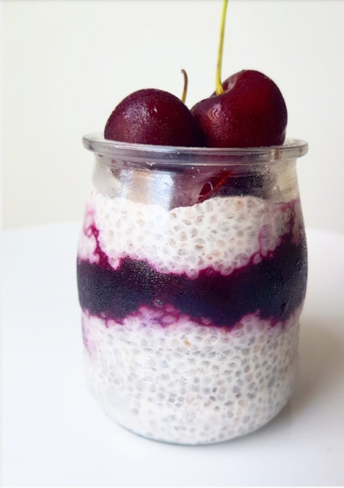 Una foto de Pudding chía de cerezas