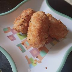 A picture of Rice cheese nuggets.