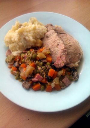 A picture of Vickys Triple Braised Pork & Apple Casserole, GF DF EF SF NF.