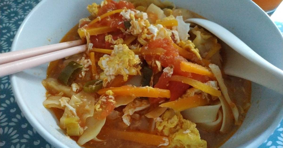 Resep 326. Rice Noodle Tomato Soup oleh LinaS_Cuisine Cookpad