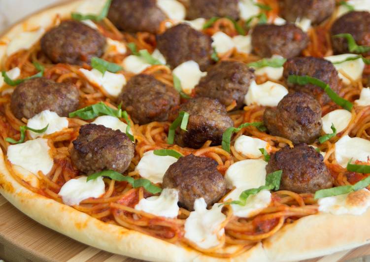 Easiest Way to Prepare Homemade Spaghetti and Meatball Pizza
