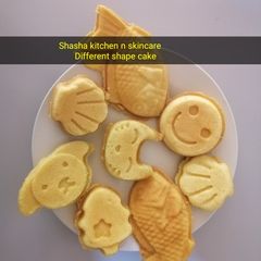 Different shape cake A picture of Different shape cake.