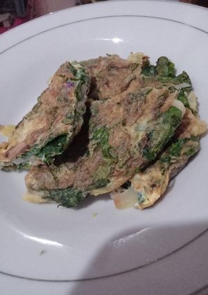 Foto resep Telur dadar daun katuk