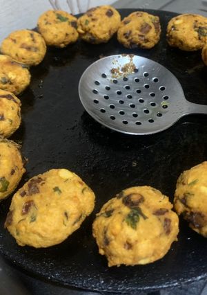 A picture of Masala Vada: Perfect Snack to go with Ginger Tea.
