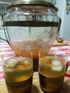 Una foto de Clery (vino blanco con duraznos)