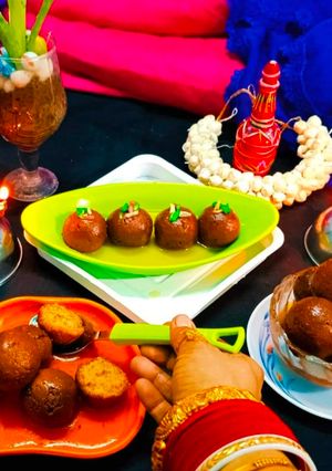 গুঁড়ো দুধের গুলাব জামুন(guro dudher gulab jamun recipe in bengali) রেসিপির প্রধান ছবি