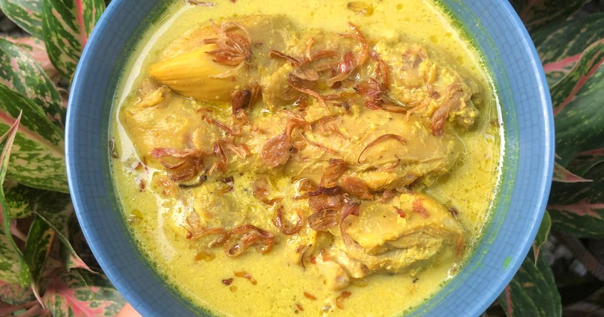 125. Opor Ayam kuah Susu