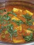पनीर बटर मसाला (Paneer Butter Masala Recipe in Marathi)