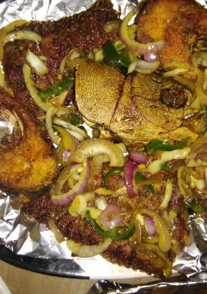 A picture of Fried fish.