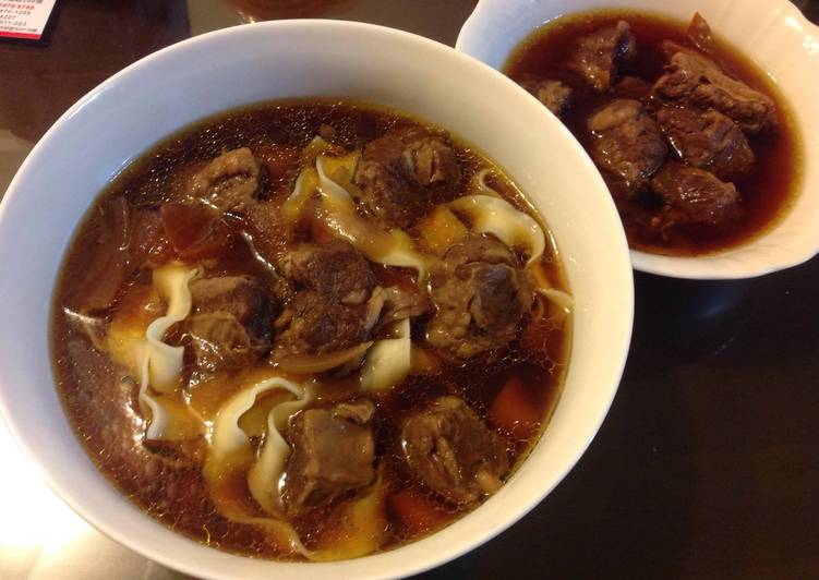 番茄牛肉麵