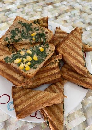 A picture of Spinach n Corn Sandwich.