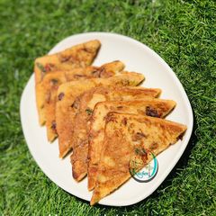 A picture of French toast.