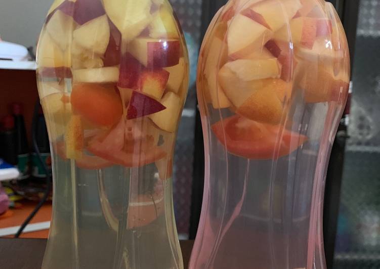 Resep: saat makan malamInfused Water Peach Tomat