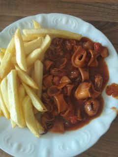 Una foto de Calamares a la salsa de mi suegra